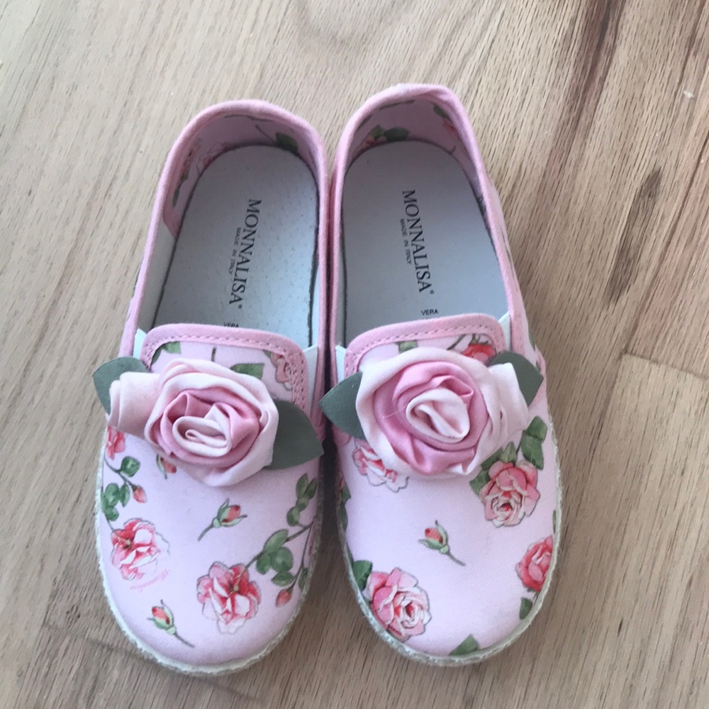 NEW Monnalisa girls espadrilles